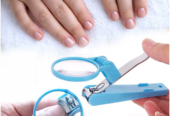 Nail Cutter with Magnifying Glass